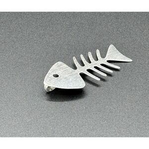 Sterling Silver 925 Fish Bone Skeleton Brooch‎ Pin Brushed Finish Modern Artisan